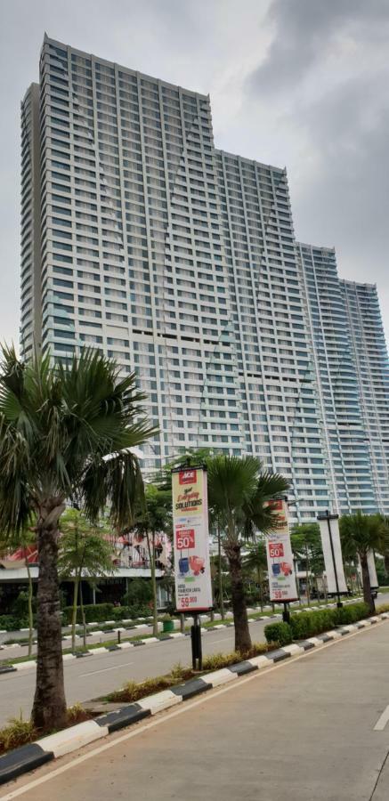 Panoramic View Grand Kamala Lagoon Bekasi Exterior foto